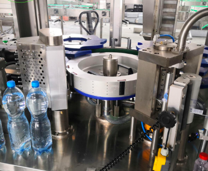 Round Bottle Self-adhesive Labeling Machine
