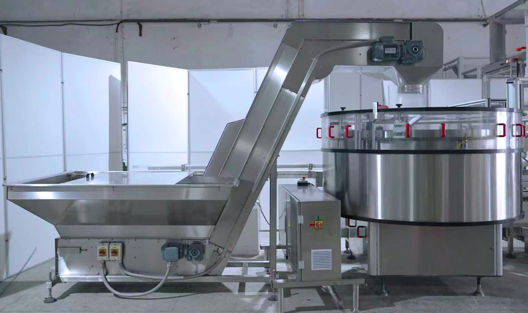 Rotary Type Filling Machine For Liquid/Paste