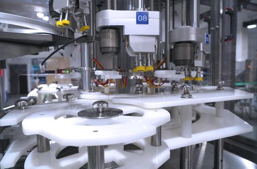 Servo Type Capping Machine