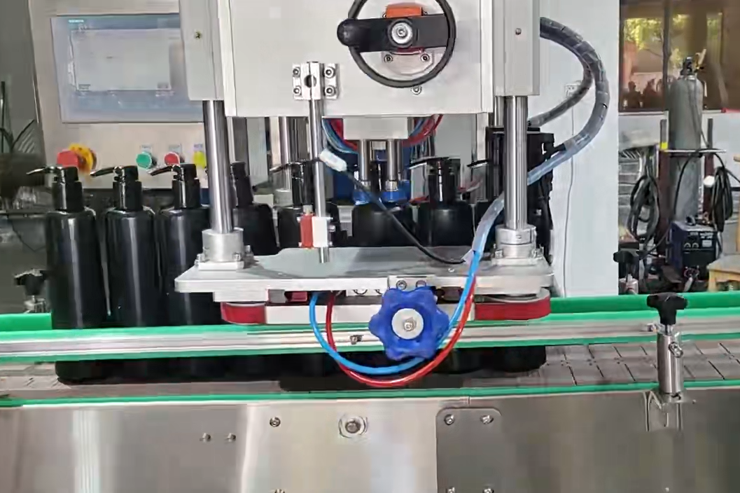 Servo Type Capping Machine
