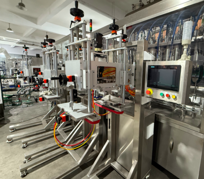 Servo Type Capping Machine