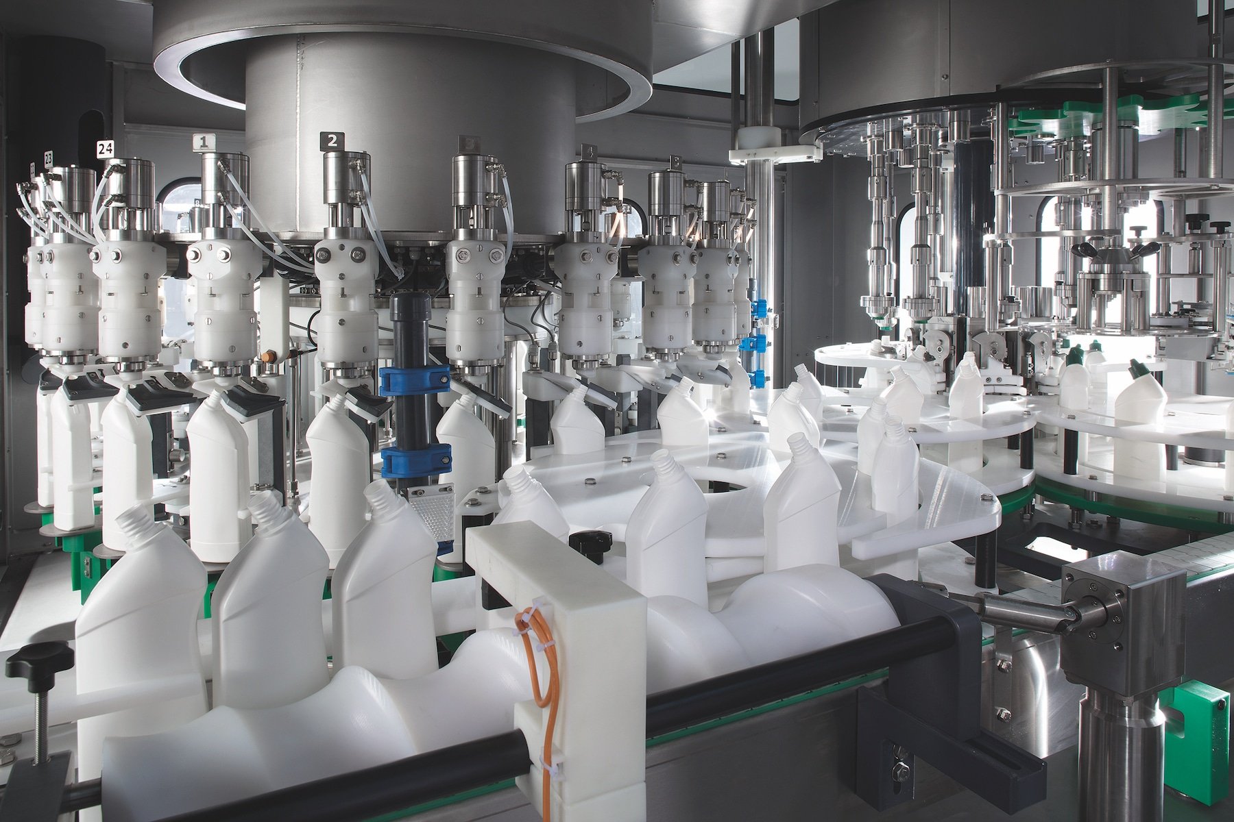 Servo Type Capping Machine