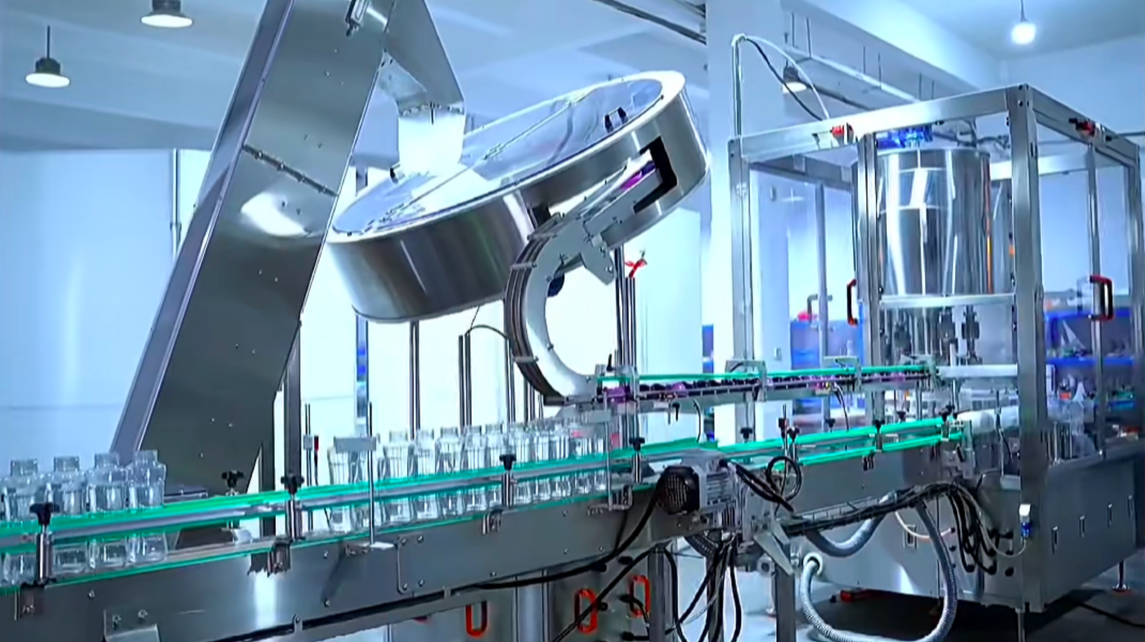 Servo Type Capping Machine